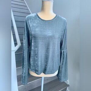 RDI Gray Velvet Long Sleeve Women's Top with Bell Sleeves